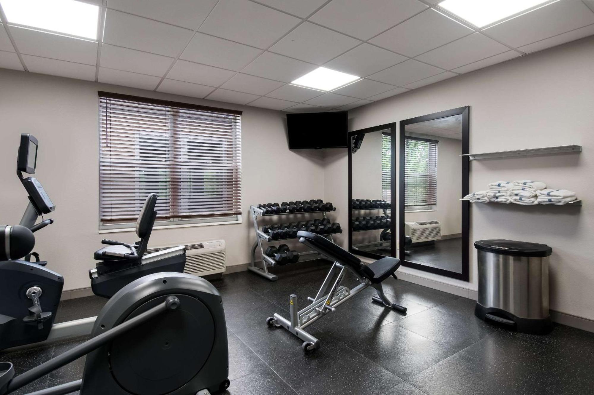 Country Inn & Suites By Radisson, Harrisburg Northeast - Hershey Esterno foto