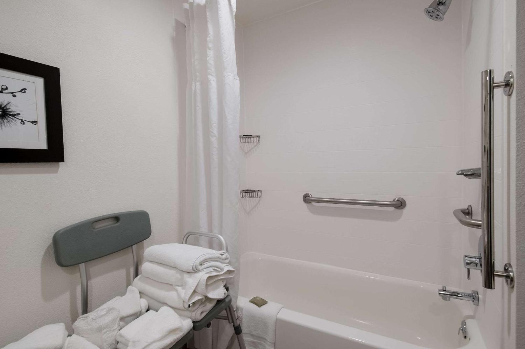 Country Inn & Suites By Radisson, Harrisburg Northeast - Hershey Esterno foto
